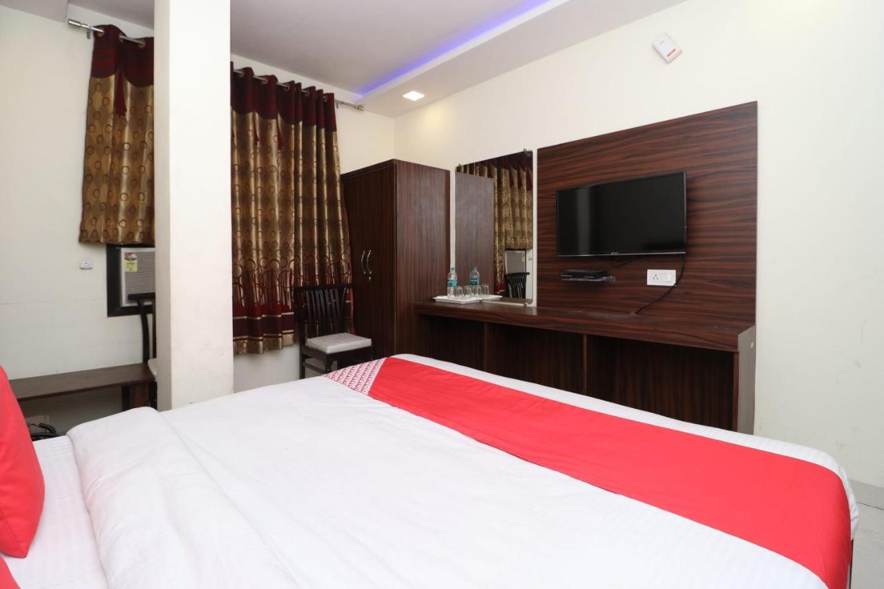 Hotel Golden Heart Amritsar Exteriör bild