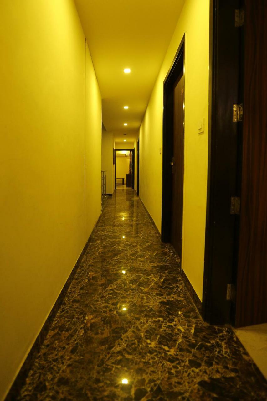 Hotel Golden Heart Amritsar Exteriör bild