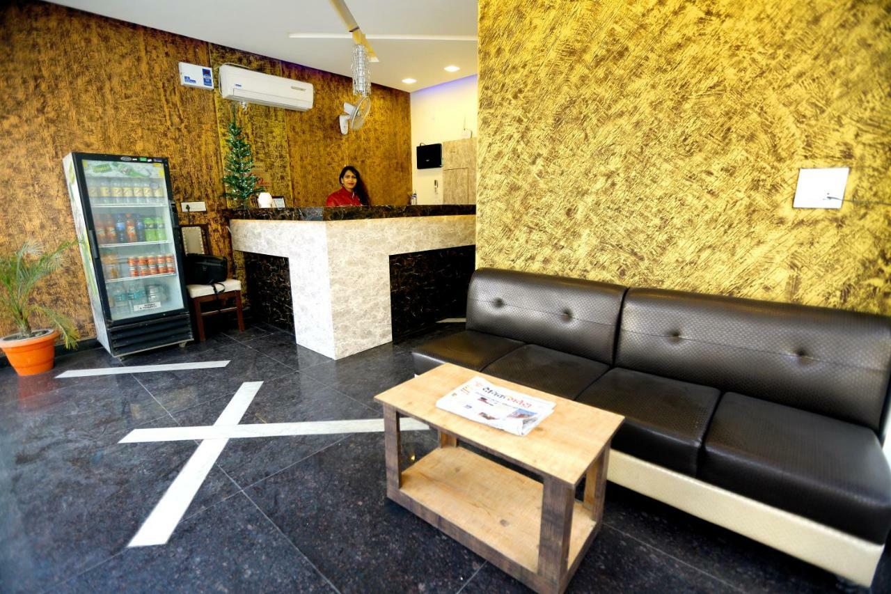 Hotel Golden Heart Amritsar Exteriör bild