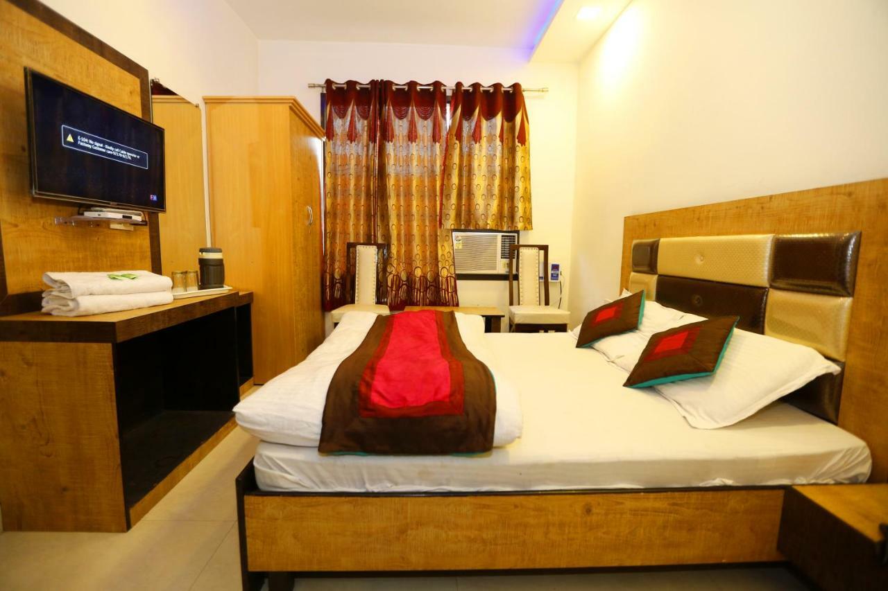 Hotel Golden Heart Amritsar Exteriör bild