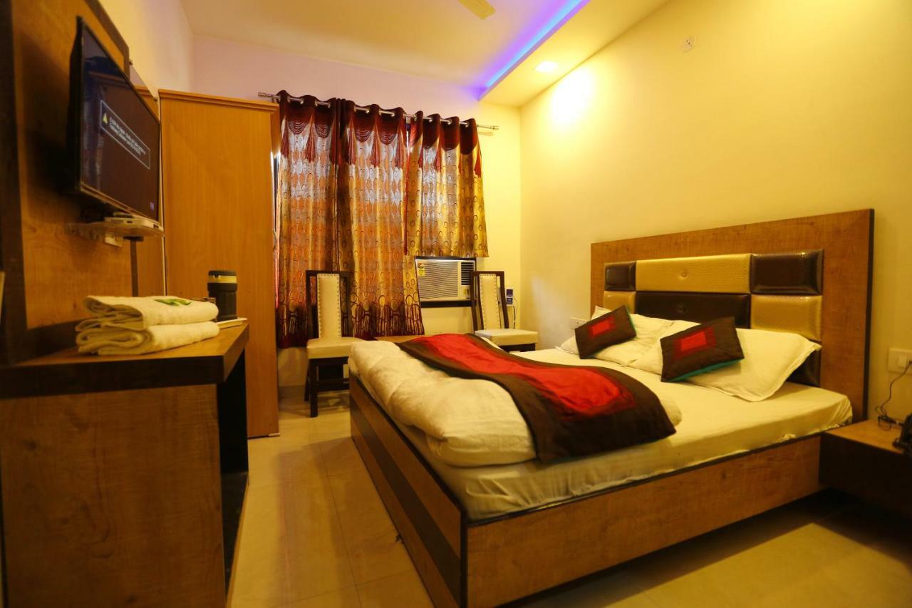 Hotel Golden Heart Amritsar Exteriör bild